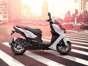 Skuter Kymco Penantang Aerox 155 dan Vario 160