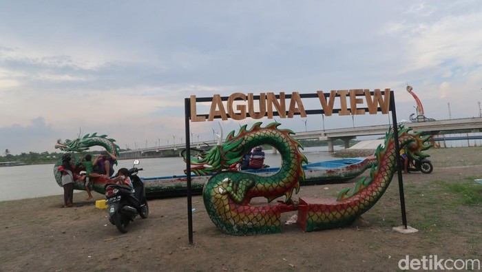 Laguna View di kawasan Jembatan Kretek II, Bantul, Jumat (29/4/2022).
