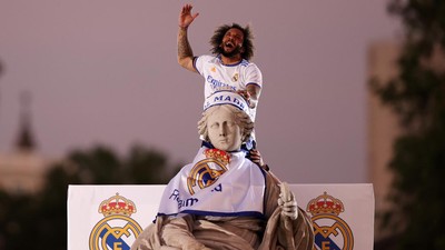 Pesta Juara Real Madrid: Dari Santiago Bernabeu hingga Plaza de Cibeles