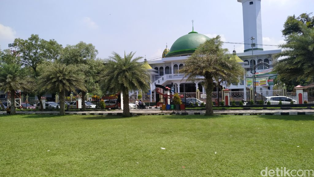 Masjid di Blitar