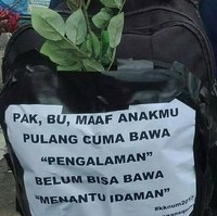 Tanda-tanda lain Lebaran akan segera tiba biasanya jalanan akan ramai pemudik, terutama di jalur pantura. Gapapa deh belum bisa bawa mantu idaman, yang penting bisa mudik. Foto: Instagram/@anakmuda.medan