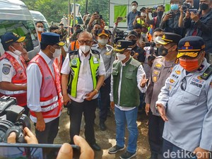 Tinjau Nagreg, Menhub: Pemudik Lebih Banyak tapi Terkendali
