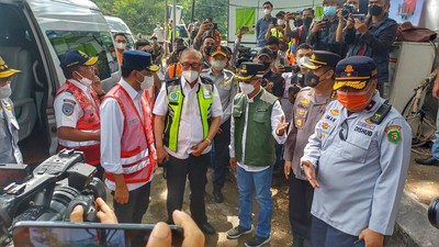 Momen Menhub Tinjau Jalur Nagreg, Sebut Tahun Ini Pemudik Meningkat