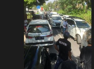 Nusa Penida Dijejali Wisatawan saat Momen Lebaran, Jalanan Macet!
