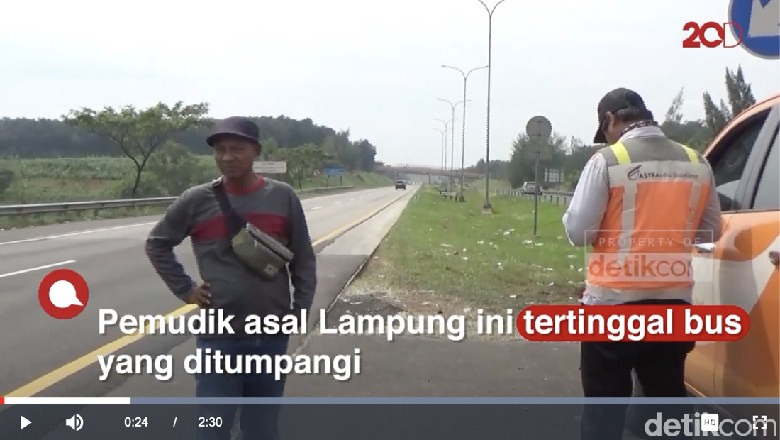 Pemudik ketinggalan bus di Tol Cipali Pemudik ketinggalan bus di Tol Cipali
