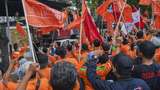 50 Ribu Buruh Banjiri Jakarta Hari Ini, Teriakkan 18 Tuntutan!