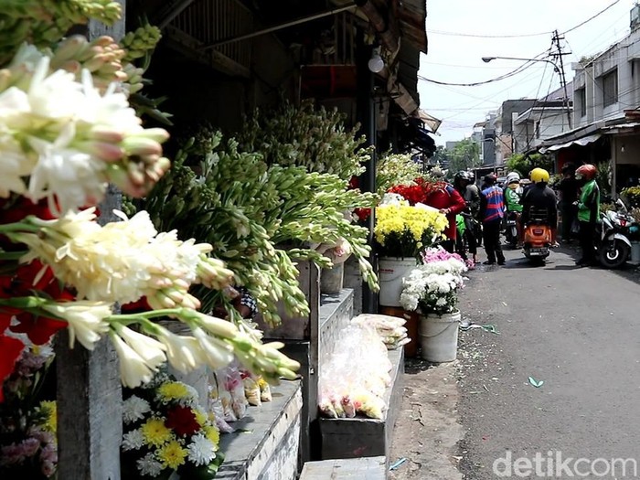Sentra bunga Astanaanyar Bandung.