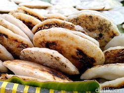 Unik! Warga Pemalang Sambut 10 Hari Terakhir Ramadan dengan Bagi-bagi Serabi