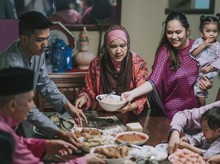 7 Adab Menerima Tamu Sesuai Sunnah Rasulullah SAW