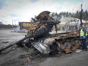 Ratusan Tank Rusia Keok di Ukraina, Pakar: Desainnya Cacat