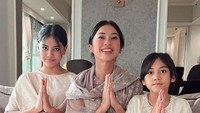 Tyna Kanna dan kedua anaknya. Foto: Instagram