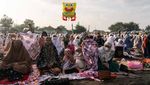 Khusyuknya Salat Idul Fitri di Gumuk Pasir Yogyakarta