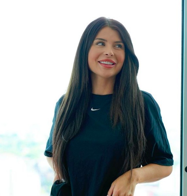 Wanita 25 tahun kemudian juga membahas tentang kehidupannya di masa depan. Jika banyak wanita seusianya telah memikirkan pernikahan, tidak begitu dengannya. Aku tidak pernah membayangkan pernikahan, akunya. Foto: dok. Instagram