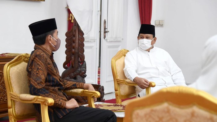 Potret Silaturahmi Keluarga Jokowi dan Prabowo Ditemani Didit