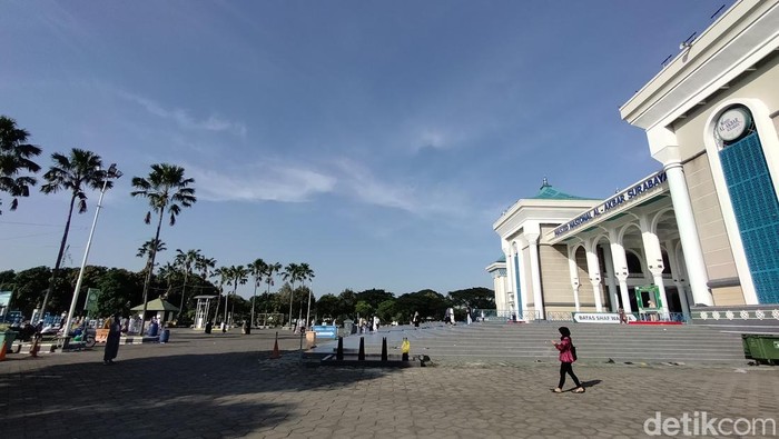 masjid al-akbar surabaya