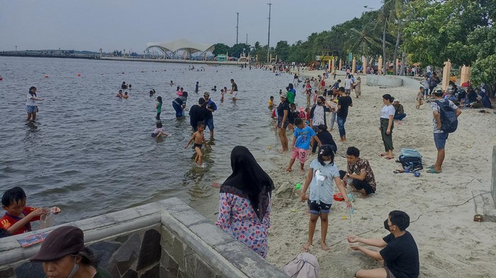 Pantai Ancol