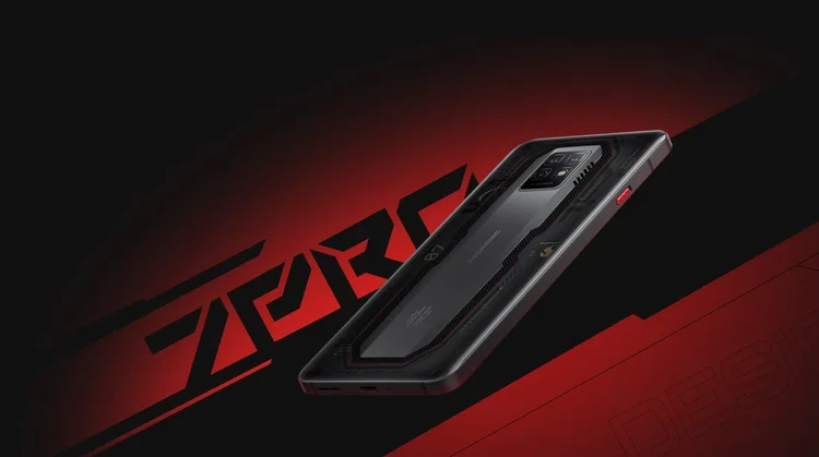 Red Magic 7 Pro Red Magic 7 Pro