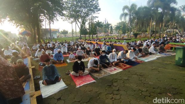 Suasana di Alun-alun Ciamis.
