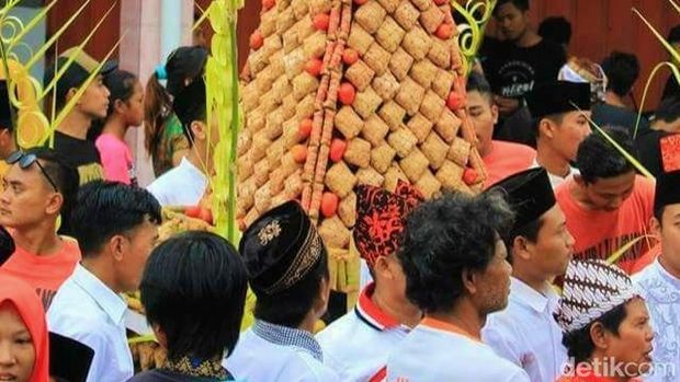 tradisi di banyuwangi selama lebaran