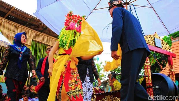 tradisi di banyuwangi selama lebaran