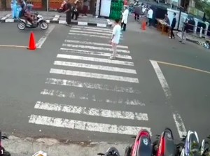 Viral Aksi Geber Motor di Dekat Masjid saat Saat Id, Warganet: Sok Gaya