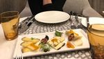 Amber Heard Hobi Masak, Ini 10 Aksinya di Dapur