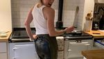 Amber Heard Hobi Masak, Ini 10 Aksinya di Dapur