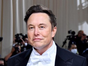 Elon Musk Puji Pekerja China yang Rela Kerja Lembur Sampai Pagi