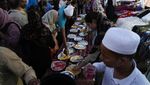 Ramainya Pasar Malam di India Saat Lebaran