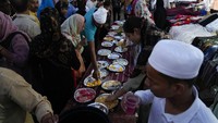 Warga India selalu meramaikan pasar ini dari tahun ke tahun meskipun di tengah pandemi COVID-19. AP Photo/Mahesh Kumar A. 