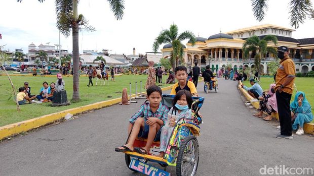 Istana Maimun
