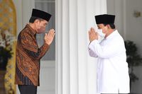 Momen Saling Hormat Jokowi Dan Prabowo Saat Silaturahmi Lebaran