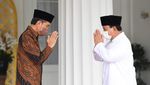 Momen Saling Hormat Jokowi dan Prabowo saat Silaturahmi Lebaran