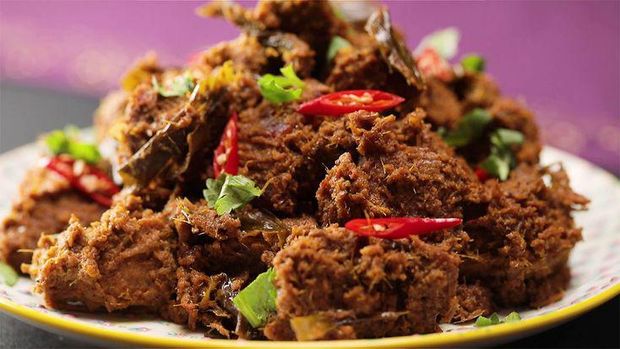 Kocak! Penyanyi Ini Cari Rendang Sapi 4 Kg yang Hilang Karena Salah Masuk Mobil