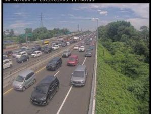 Tol Layang MBZ Arah Cikampek Ditutup Sementara Imbas Kemacetan
