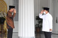 Momen Saling Hormat Jokowi Dan Prabowo Saat Silaturahmi Lebaran