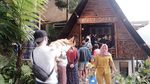 Situ Gunung Diserbu Ribuan Wisatawan Saat Libur Lebaran