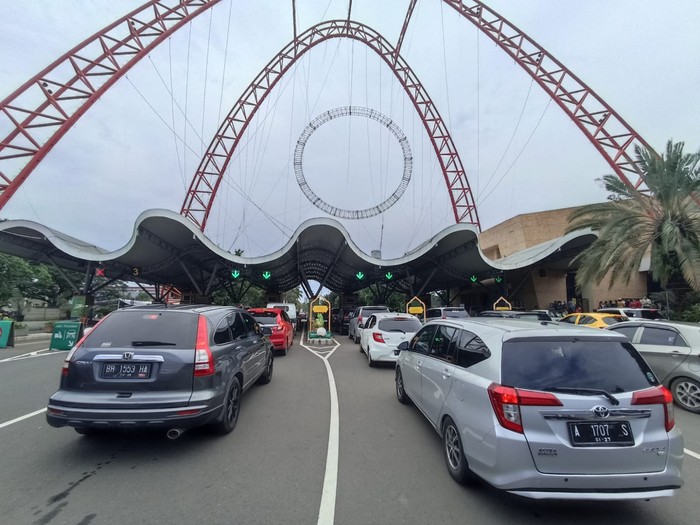 Situasi di depan Pinru Masuk Ancol, Selasa (3/5/2022) siang.