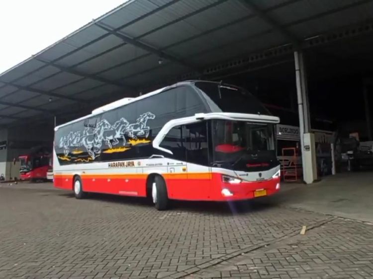 Penampakan Sleeper Bus Tentrem Dipakai PO Harapan Jaya