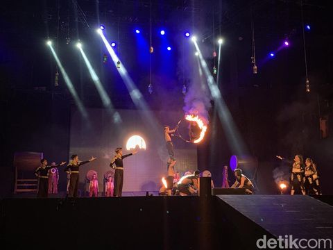 Suasana di Trans Studio Bandung di libur Lebaran.