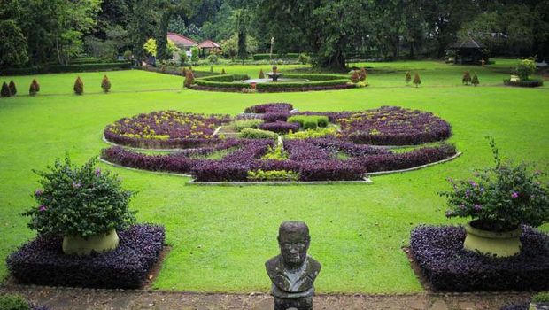 Taman Soedjana Kassan Kebun Raya Bogor.