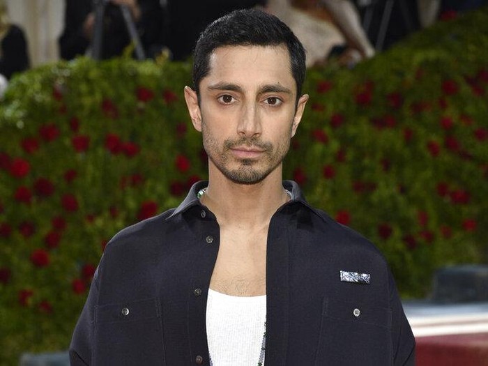 NEW YORK, NEW YORK - MAY 02: Riz Ahmed attends The 2022 Met Gala Celebrating In America: An Anthology of Fashion at The Metropolitan Museum of Art on May 02, 2022 in New York City.   Jamie McCarthy/Getty Images/AFP (Photo by Jamie McCarthy / GETTY IMAGES NORTH AMERICA / Getty Images via AFP)