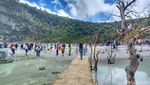 H+1 Lebaran, Warga Ramai Kunjungi Wisata Kawah Putih Ciwidey