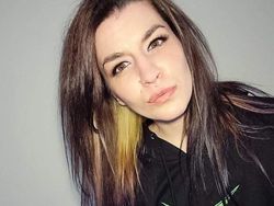 10 Gamer Perempuan Terkaya, Ada yang dari Indonesia