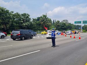 Lalin Puncak Padat, Buka Tutup Gerbang Tol Bogor Selatan Diterapkan