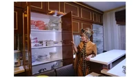 Di meja tersebutlah Inul biasa membuat aneka makanan. Mulai dari masakan berat untuk menu makanan harian hingga aneka makanan penutup yang manis. Foto: YouTube/Instagram