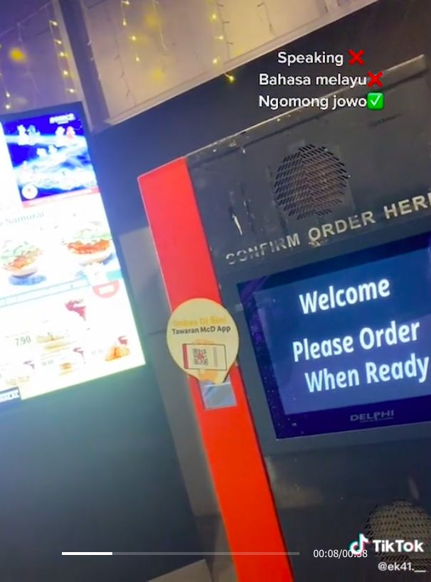 Kocak! Netizen Malaysia Ini Pesan Drive Thru Pakai Bahasa Jawa