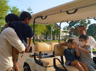 Foto Gemasnya Jan Ethes, Jadi Trending karena Kesopanannya Saat Lebaran