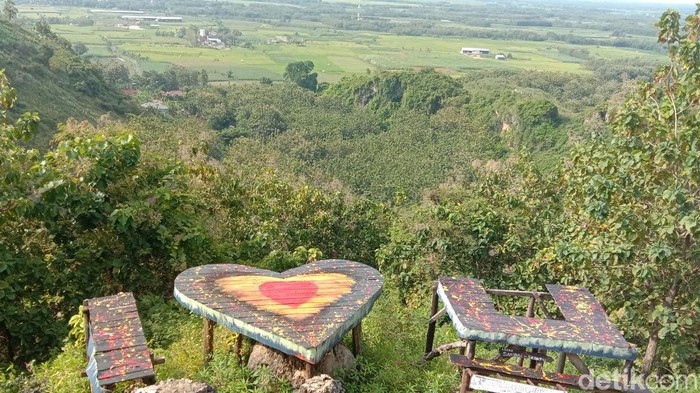 Objek wisata Bukit Pandang, Pati, Rabu (4/5/2022).