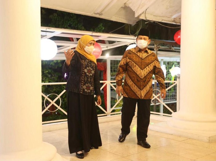 prabowo dan khofifah bertemu di gedung grahadi